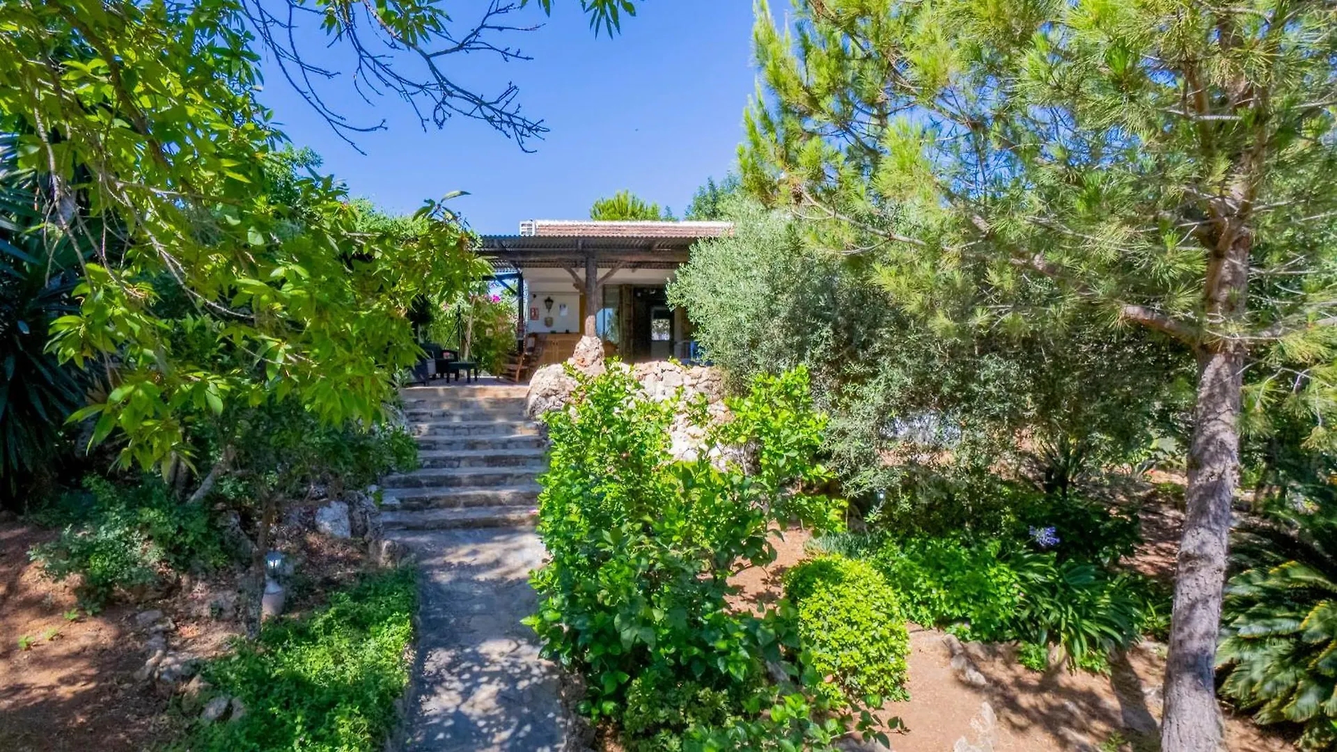 CABAÑA FINCA la RAJA 2 DORMITORIOS Alhaurín el Grande Сasa de vacaciones